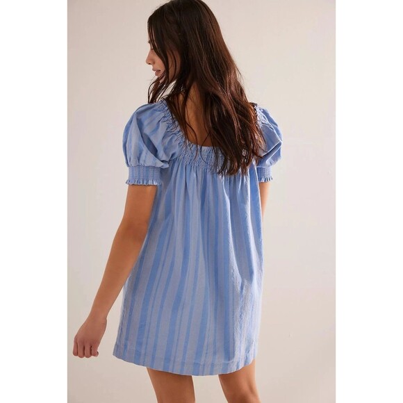 Free People Free-Est Mila Mini Dress Shift Strip Printed A-line Smocked S 285426 - Picture 3 of 8
